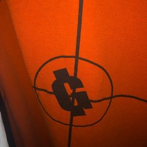 Meet your Posher, Javier